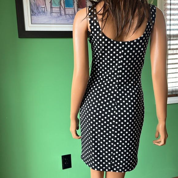 🖤🖤NWT Forever 21 Sleeveless Dress🖤🖤 - Picture 2 of 10